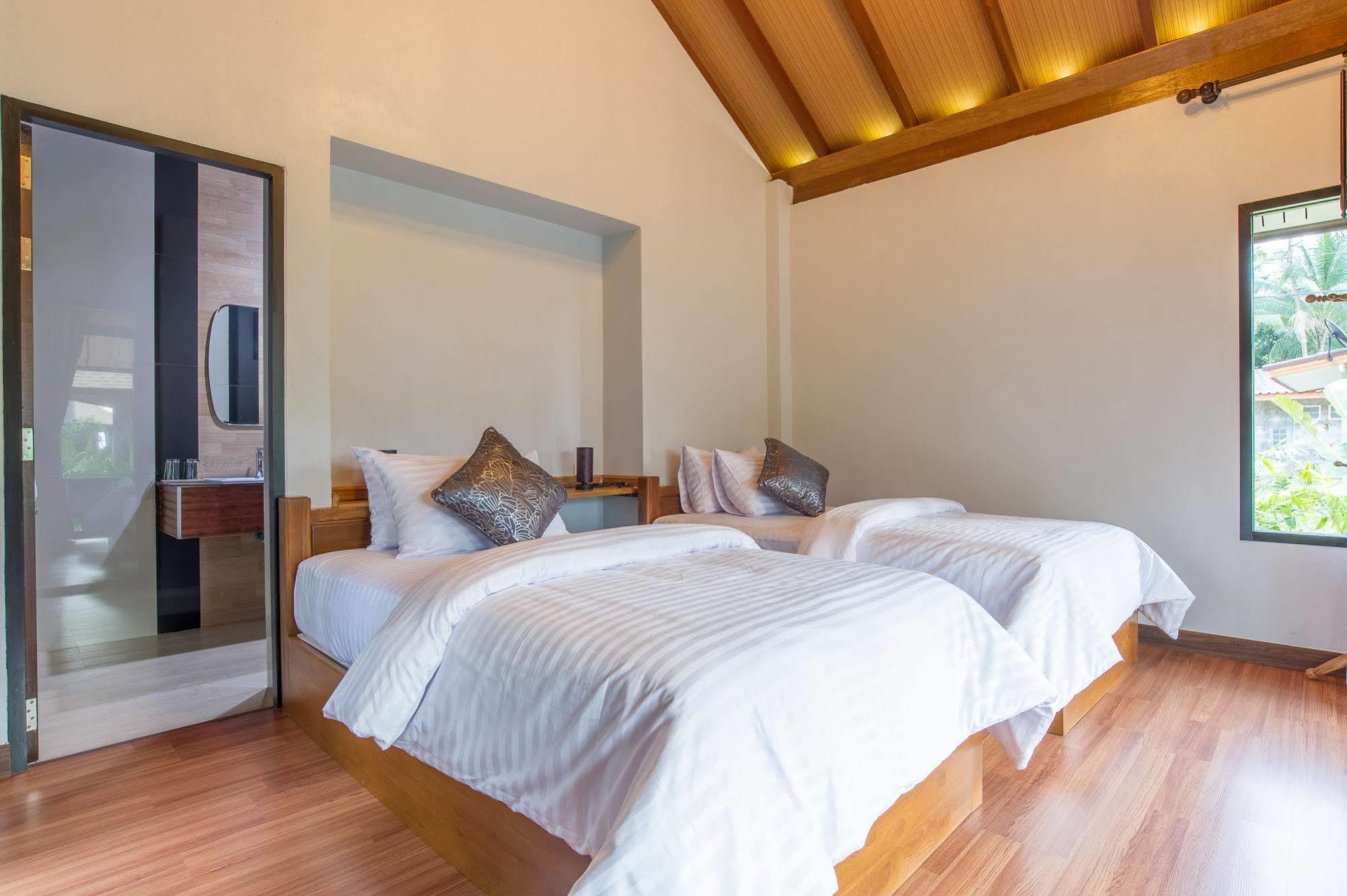 Medee Resort Ko Kut Екстер'єр фото
